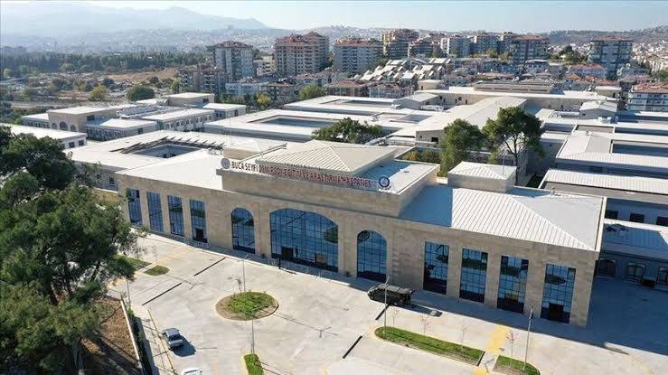 İzmir Buca Seyfi Demirsoy Eğitim ve Araştırma Hastanesi